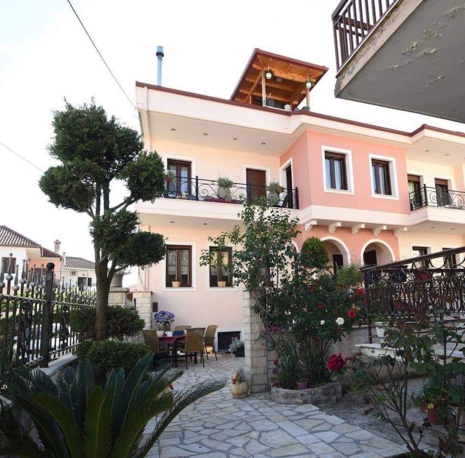 In The Castle Ii- House Διαμέρισμα Ιωάννινα Εξωτερικό φωτογραφία